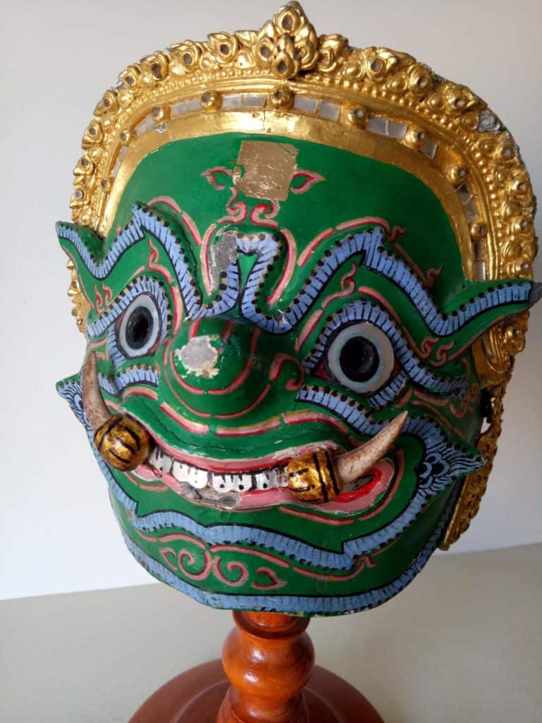 Stefanorama - Khon Maske